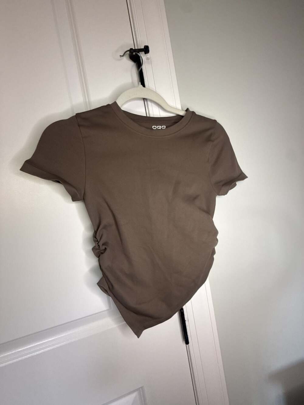OQQ Brown Ruched Side Asymmetric Short Sleeve T-Shirt